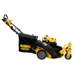 DEWALT 28 in. 224cc 3-in-1 Self-Propelled Gas Push Lawn Mower - Image 7